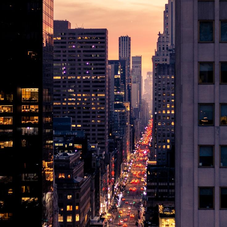 Parents evaluating schools in Portugal